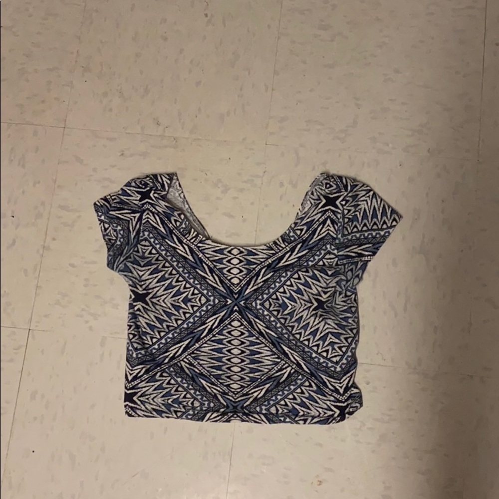 Garage crop top